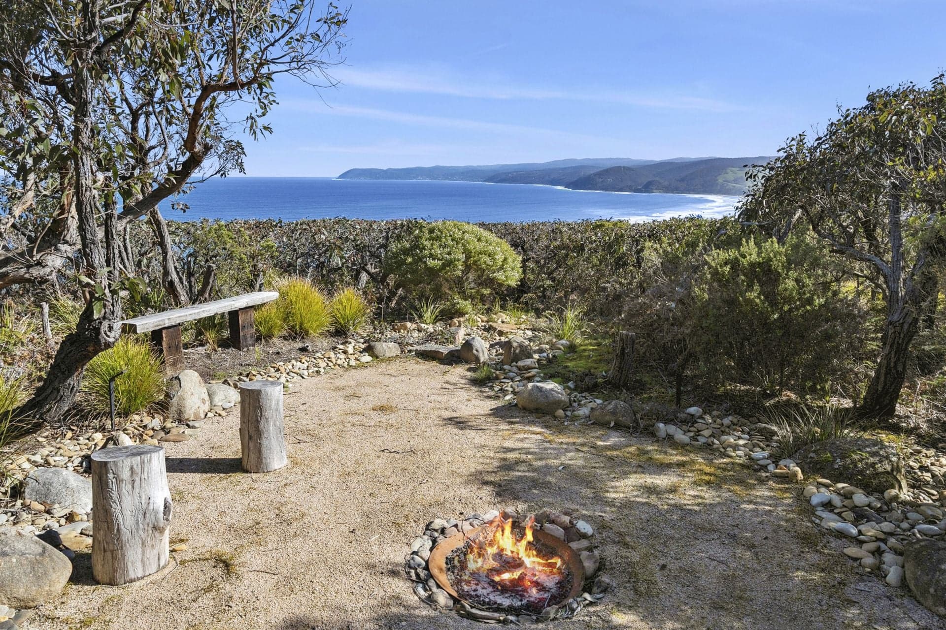 2F Yandanah Road, Fairhaven - Image 1