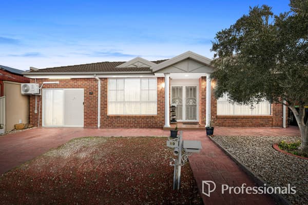19 Thames Way, Roxburgh Park VIC 3064, Roxburgh Park - Image 1