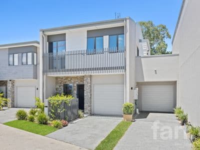 43 / 1 Lyra Avenue, HOPE ISLAND, 43 / 1 Lyra Avenue - Image 1