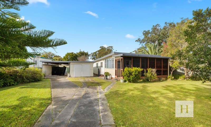 35 Gascoigne Road, Gorokan, NSW 2263, Gorokan - Image 1