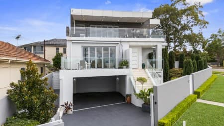 14 Mount Street, Constitution Hill - Image 1