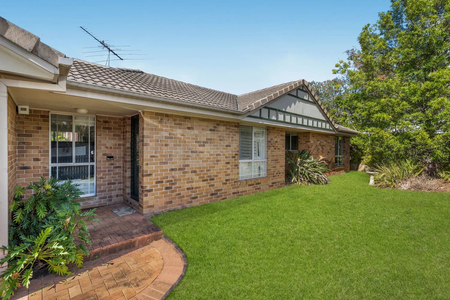 4 Acacia Close, Holland Park West, QLD, 4121, Holland Park West - Image 1