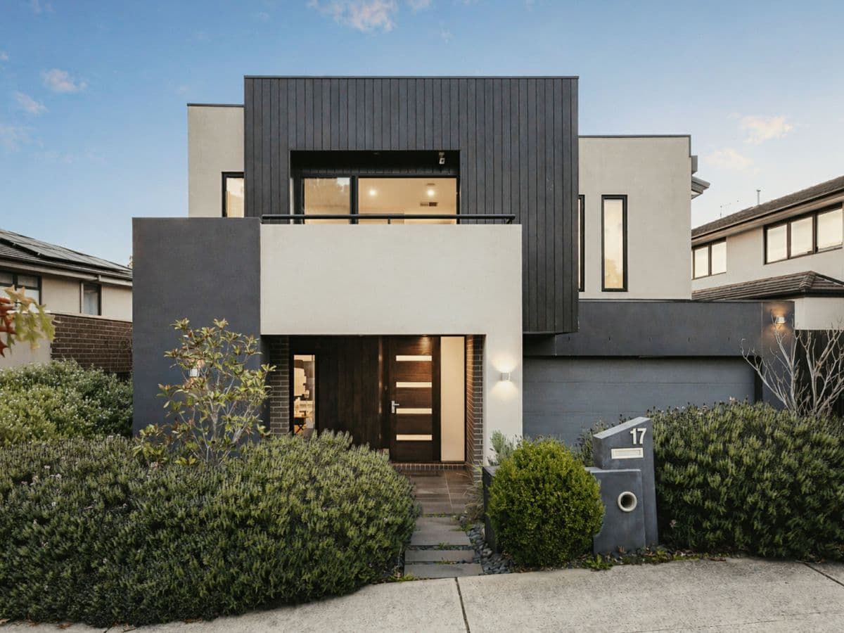 17 Heritage Boulevard, DONCASTER, Doncaster - Image 1