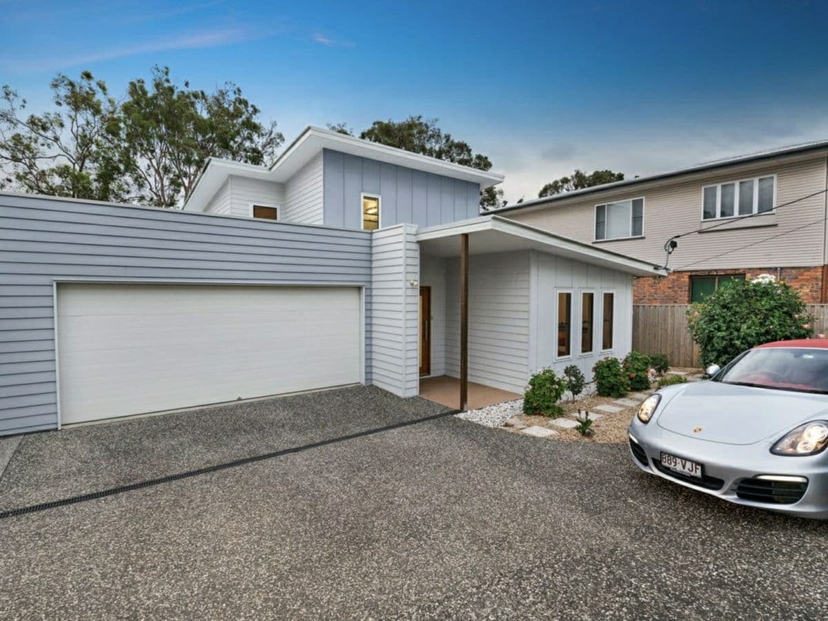 70 Holmes Street, BRIGHTON, Brighton - Image 1
