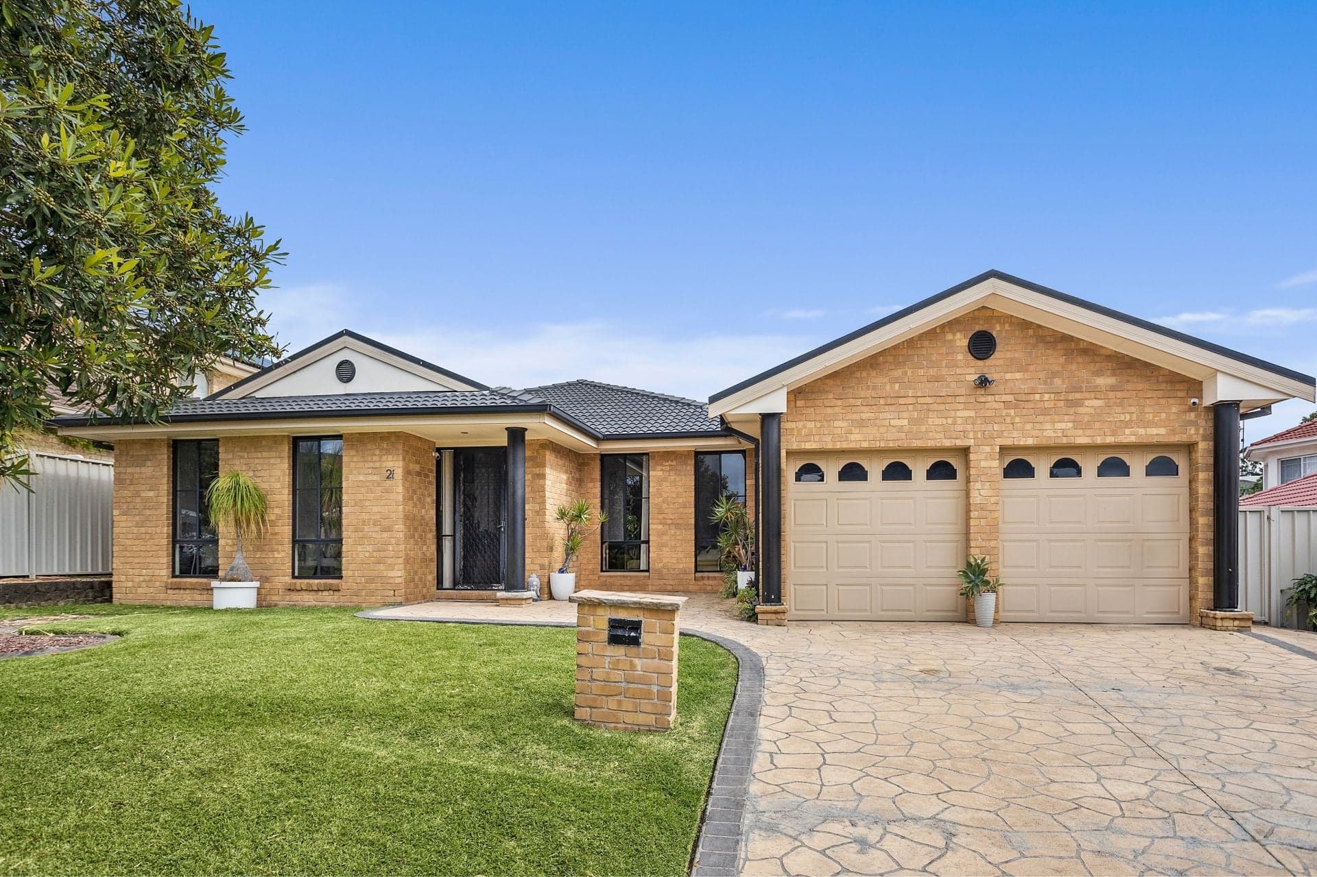 21 Brindabella Drive, Shell Cove, Shell Cove - Image 1
