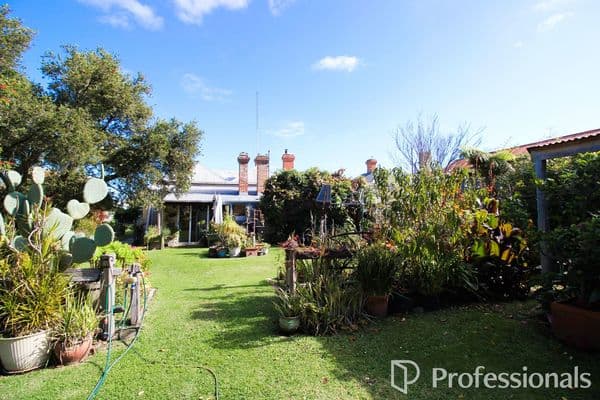 129 Commercial Road, Yarram VIC 3971, Yarram - Image 1