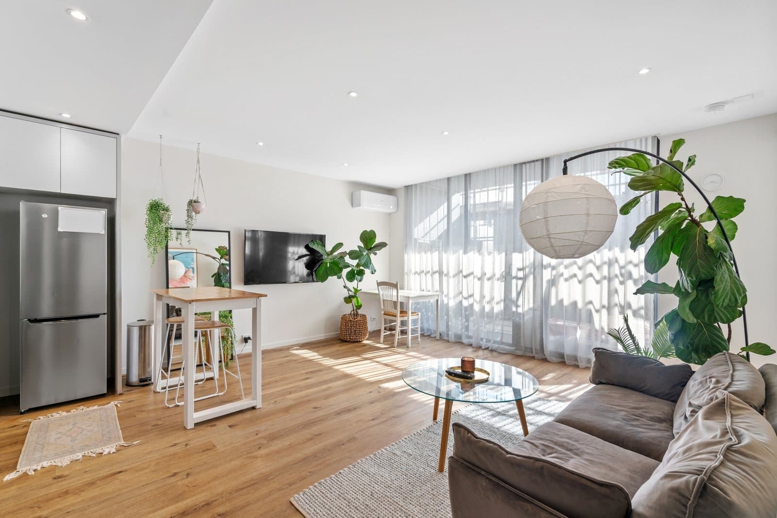 4/151 Burwood Road, Hawthorn - Image 1