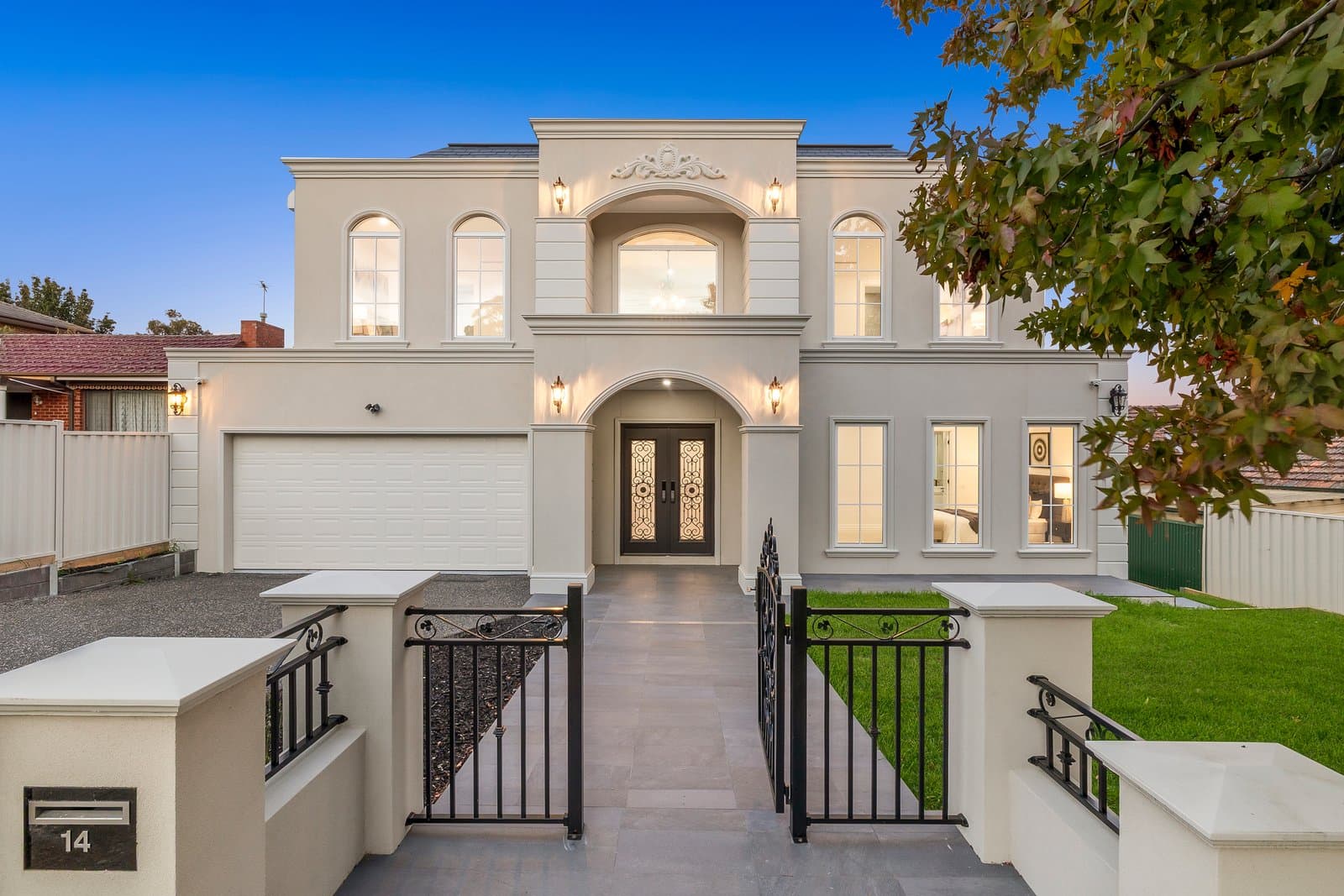 14 Howell Drive, Mount Waverley, Mount Waverley - Image 1