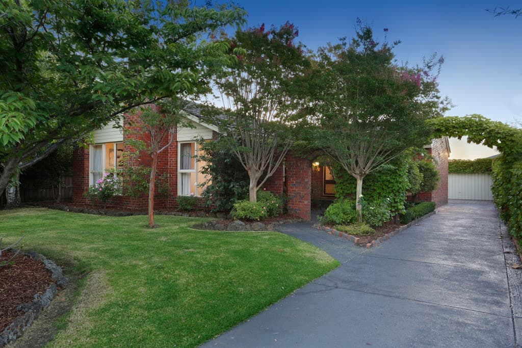 37 Strada Crescent, WHEELERS HILL, VIC, 3150, Wheelers Hill - Image 1