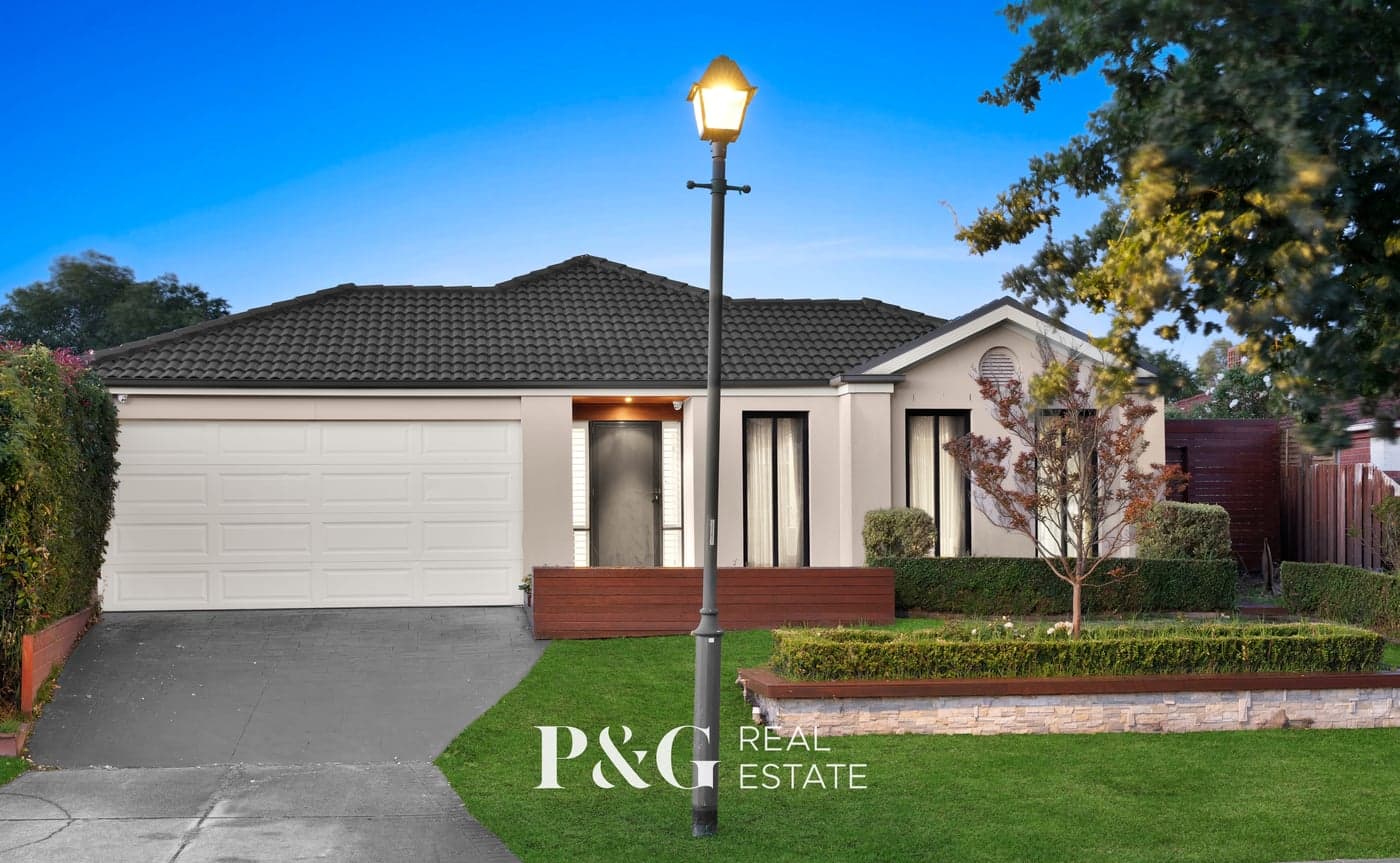 4 Osmington Circle, Narre Warren South - Image 1