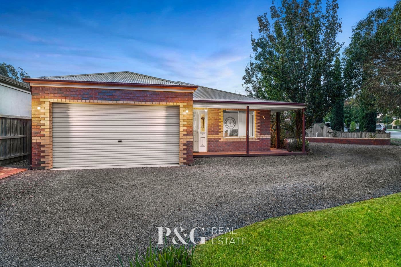 32 Champagne Grove, Narre Warren South - Image 1