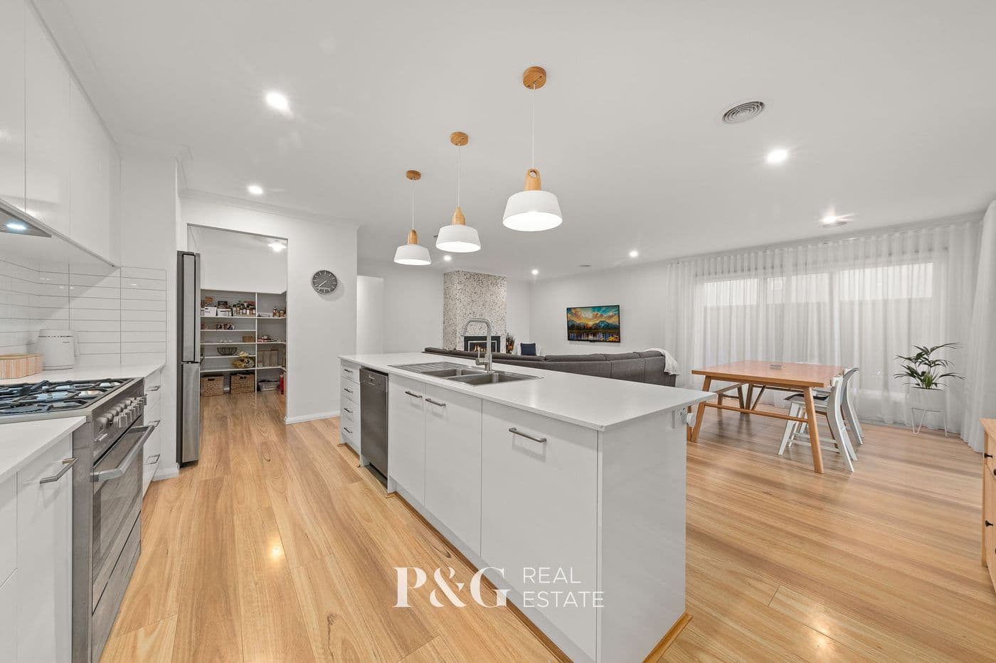 4 Wellspring Way, Narre Warren South - Image 1