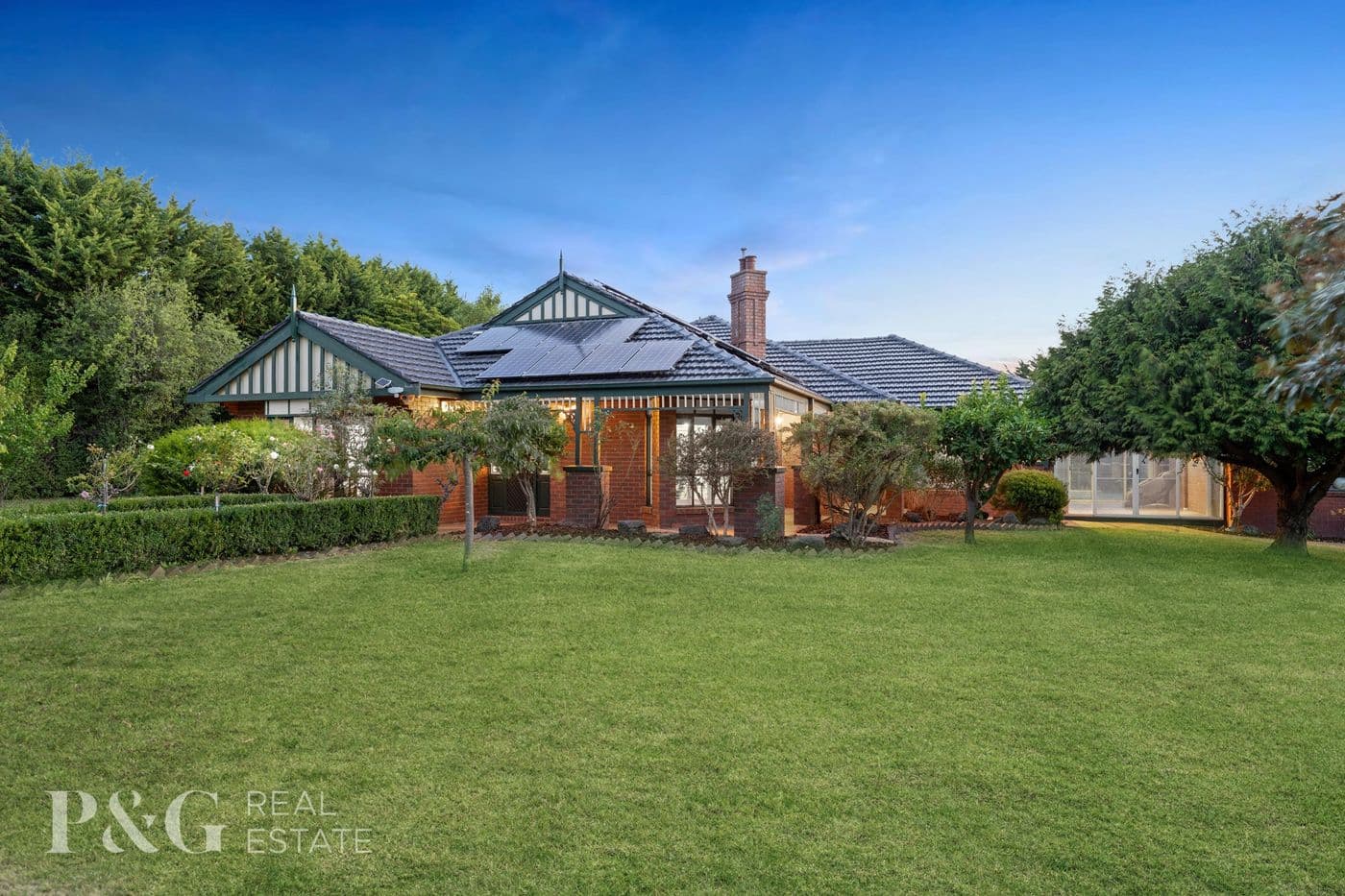 21-23 Hillsmeade Drive, Narre Warren South - Image 1