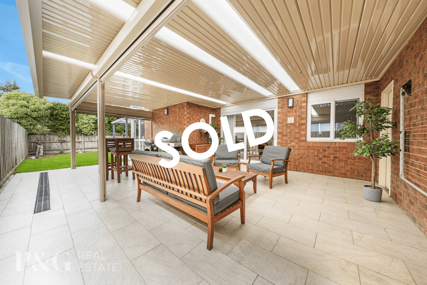 11 Oregon Court, Narre Warren South - Image 1