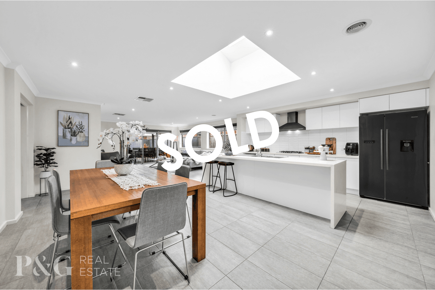 17 Prescott Drive, Cranbourne North - Image 1