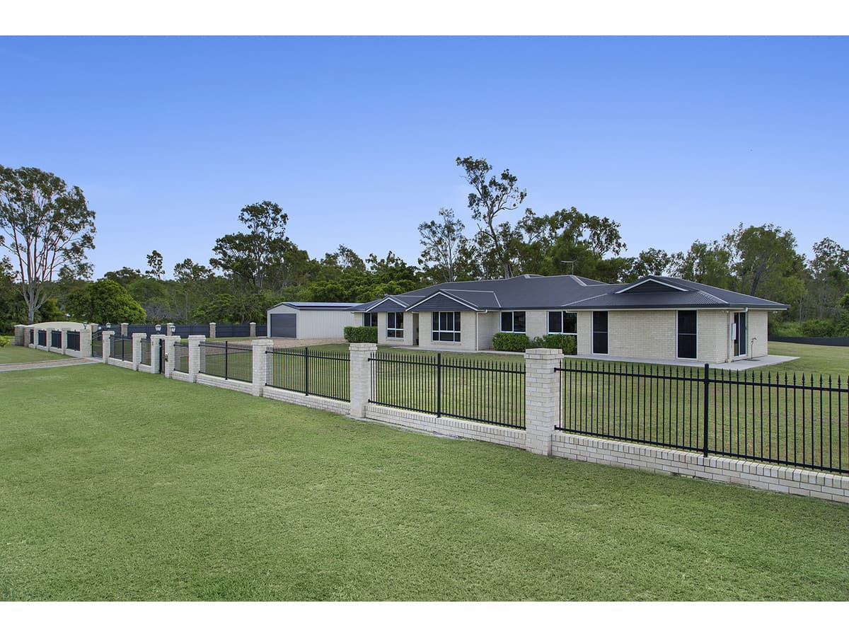 1 Stirling Drive, Rockyview QLD, Rockyview - Image 1