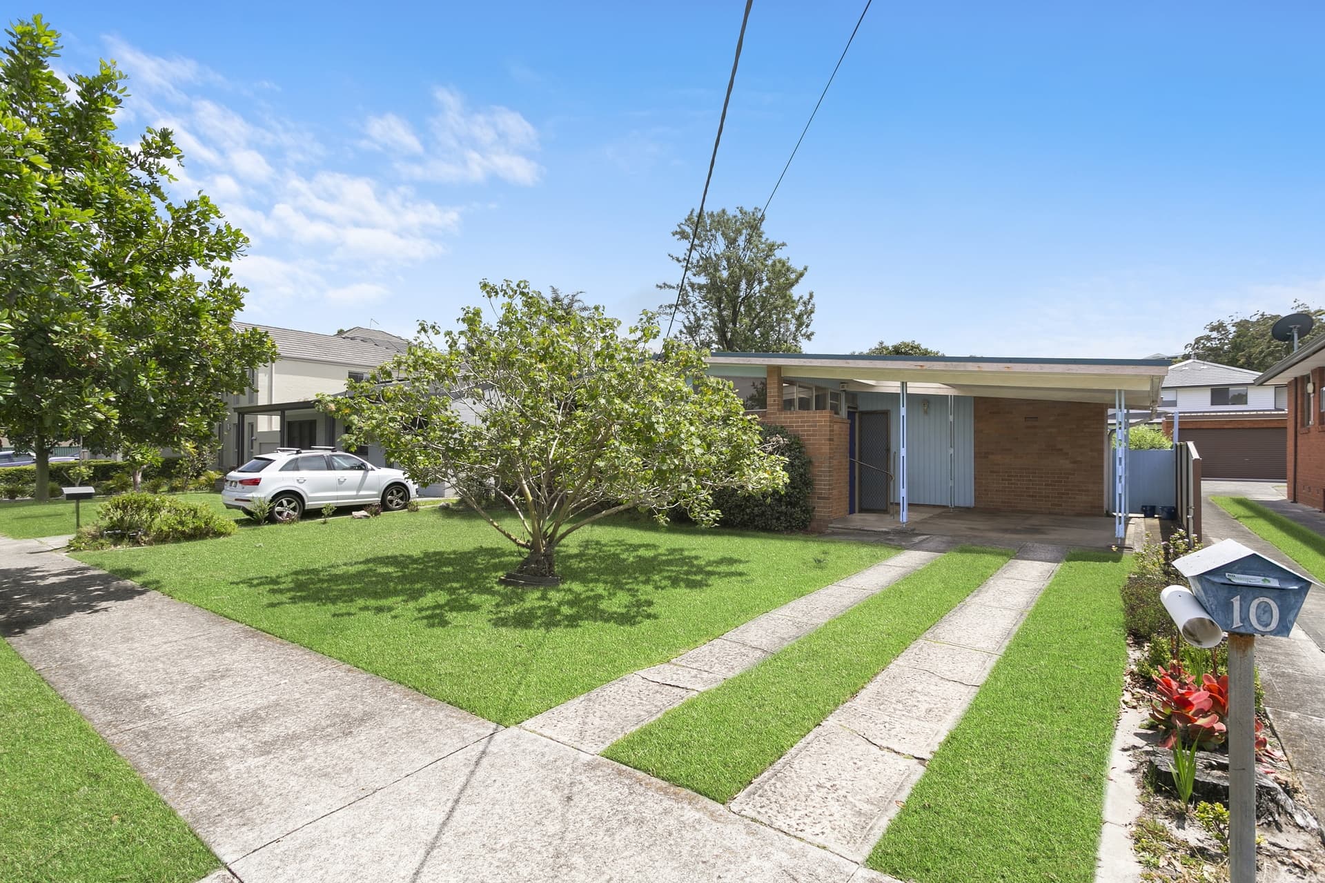 10 Woonah Street, Little Bay - Image 1