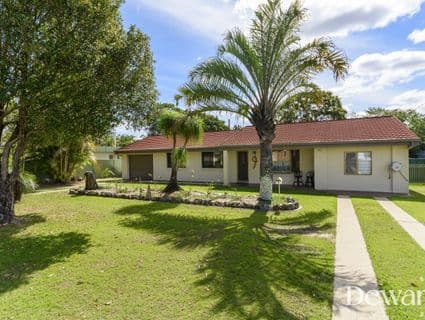 9 Lesley Avenue, Caboolture - Image 1