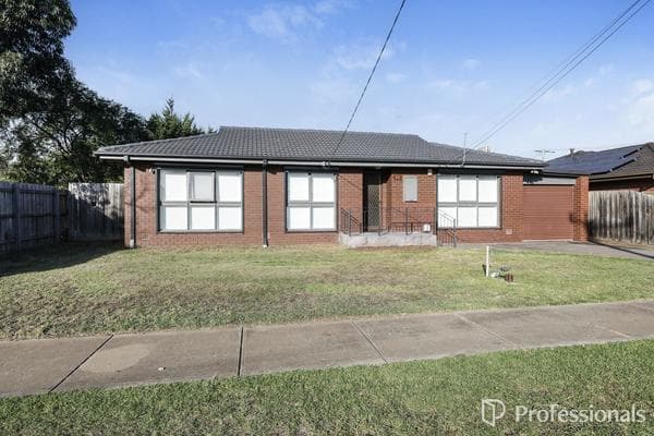 14 Morris Street, Melton South VIC 3338, Melton South - Image 1