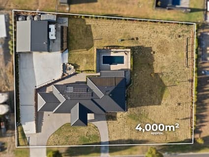 32 Shinners Close, Bunyip - Image 1