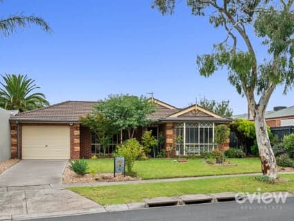 12 Hawthorn Drive, Hoppers Crossing - Image 1