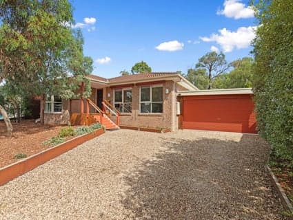 9 Hornsby Drive, Langwarrin - Image 1