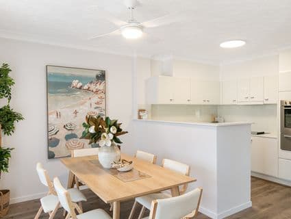 5/3 Tweed Terrace, Rainbow Bay - Image 1