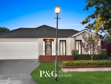4 Osmington Circle, Narre Warren South - Image 1