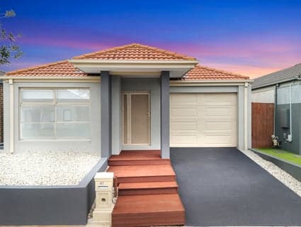 47 Kinglake Crescent, Craigieburn - Image 1