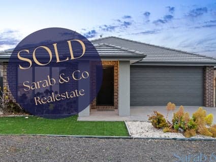 12 Foxglove Way, Lara - Image 1