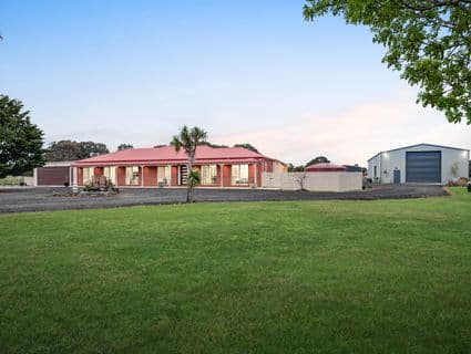 25 Forest Red Gum Drive, Mickleham - Image 1