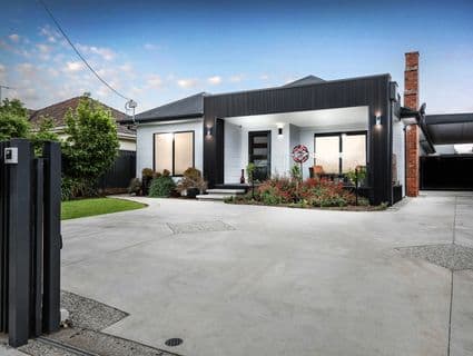32 Creswell Avenue, Airport West - Image 1
