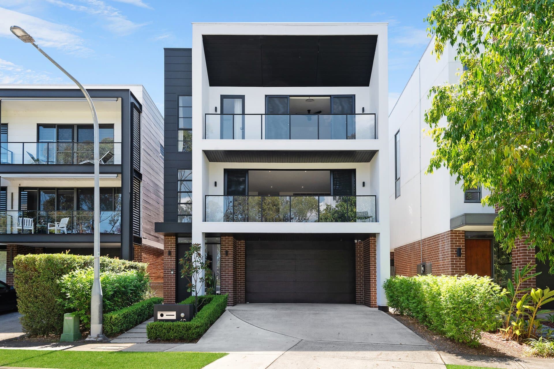 10 Bennelong Way, Ryde, Ryde - Image 1