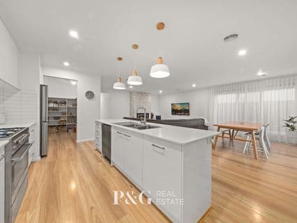 4 Wellspring Way, Narre Warren South - Image 1