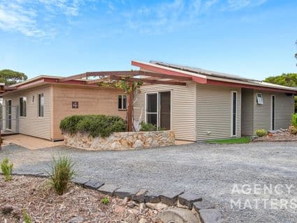 4 Olearia Walk, Aldinga - Image 1