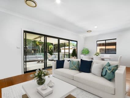 24A Cabbage Tree Palm Crescent, Pelican - Image 1