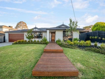 4 Robert Street, Somerville - Image 1