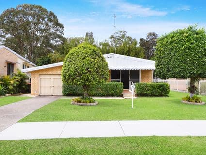 15 Blue Waters Crescent, Tweed Heads West - Image 1