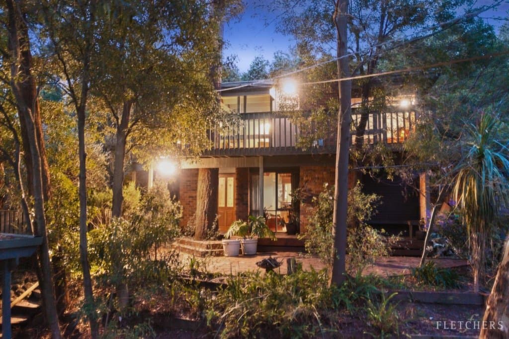 11 Walhalla Drive, Ringwood East - Image 1