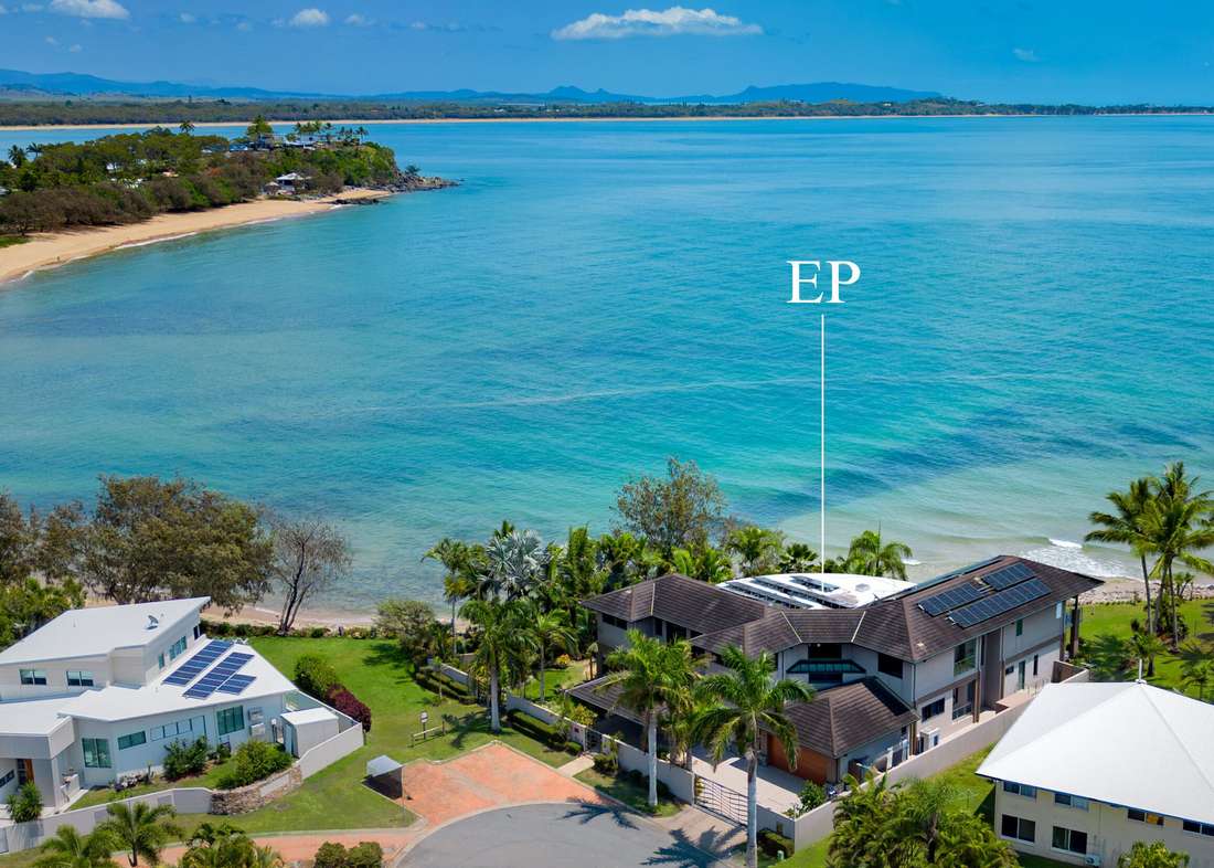 22 Beach Road, Dolphin Heads - Image 1