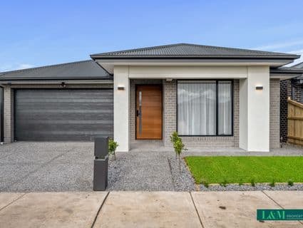 12 Macara Street, Sunbury - Image 1