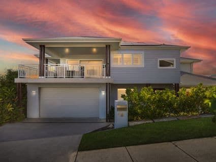 8 Surfside Drive, Catherine Hill Bay - Image 1