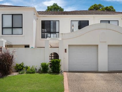 502/22-34 Glenside Drive, Robina - Image 1