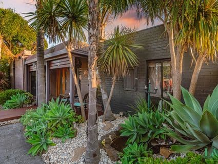 25 Koonalda Road, Gladstone Park - Image 1