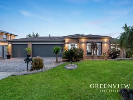 14 Newton Drive, Cranbourne North - Image 1