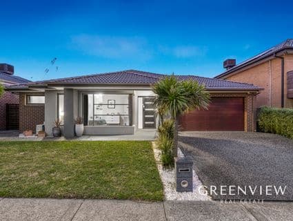 4 Shelburn Way, Cranbourne East - Image 1