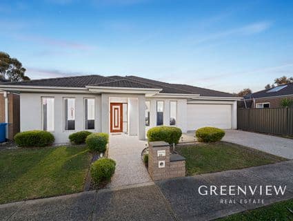 33 Prosperity Avenue, Cranbourne North - Image 1
