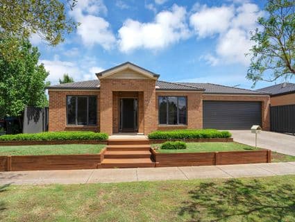 5 Cogley Street, Manor Lakes - Image 1