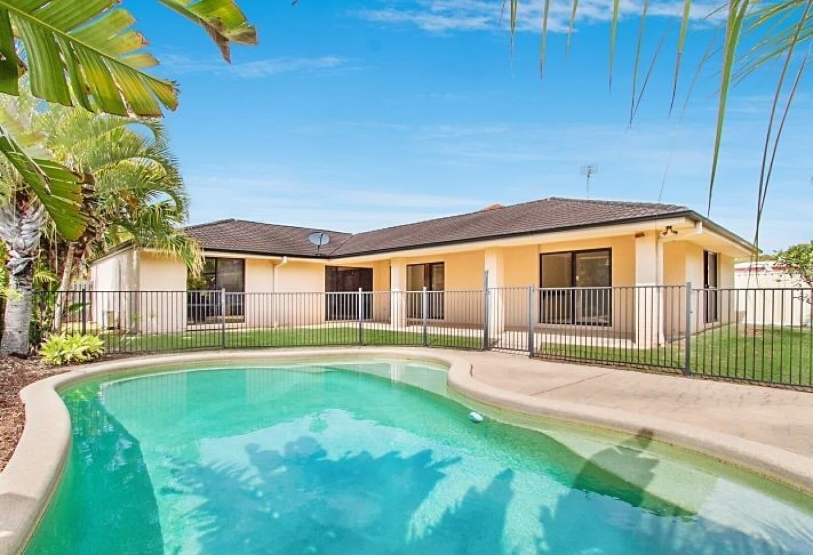 24 Audrey Avenue Helensvale QLD 4212, Helensvale - Image 1