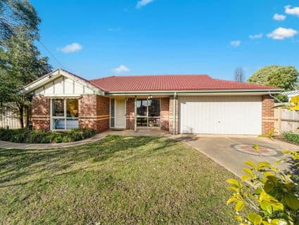 6 Plover Court, Mount Eliza - Image 1